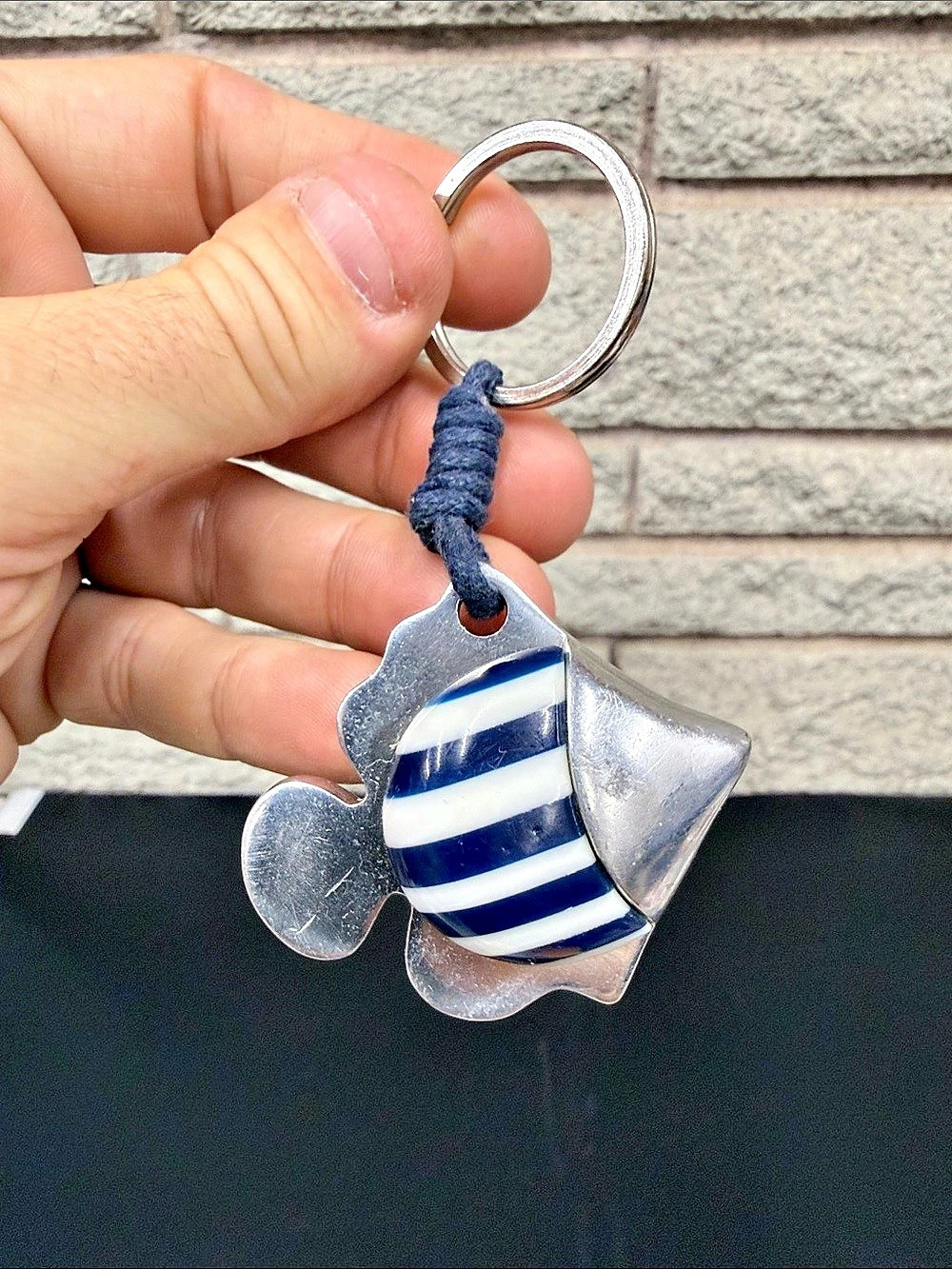 Ernesto de Barcelona Ibiza Fish Keychain Blue White Striped Recycled Aluminum